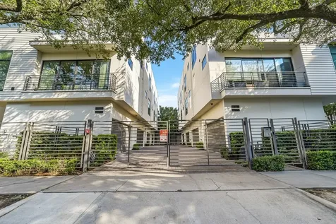 1004 California Street 203 Houston TX 77006