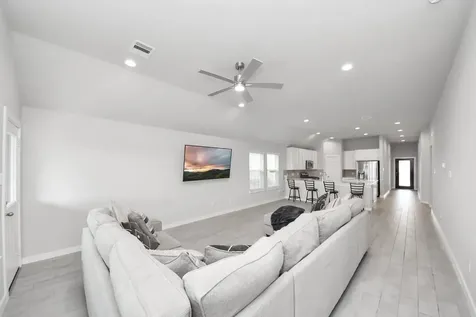 10915 W Fall Fern Circle Houston TX 77044