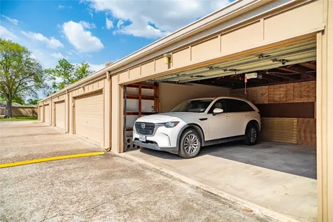 11609 Village Place Drive 175 Houston TX 77077
