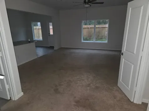 10356 Sweetwater Creek Dr Drive Cleveland TX 77328