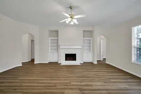59 Hidden Meadow Drive The Woodlands TX 77382