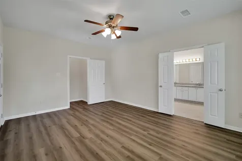 59 Hidden Meadow Drive The Woodlands TX 77382
