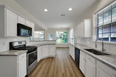 59 Hidden Meadow Drive The Woodlands TX 77382