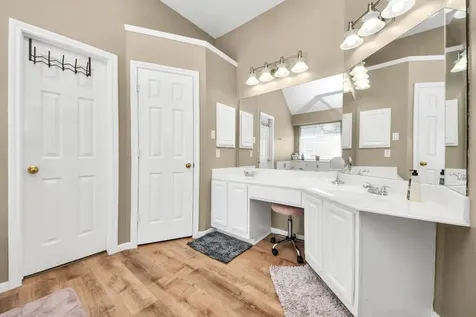 4607 Twin Elm Drive Fresno TX 77545