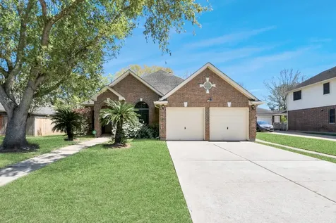 4607 Twin Elm Drive Fresno TX 77545