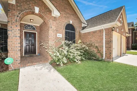 4607 Twin Elm Drive Fresno TX 77545