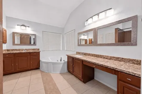 14415 Red Mulberry Lane Houston TX 77044