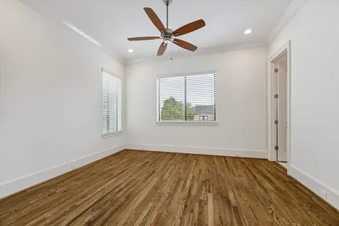 1301 Peden Street Houston TX 77006