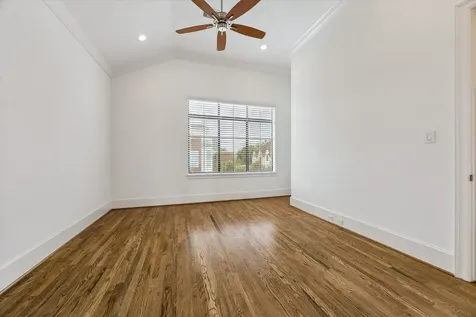 1301 Peden Street Houston TX 77006