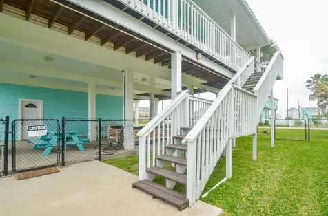 22810 Fresca Street Galveston TX 77554
