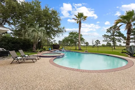 16421 Westbury Road Beaumont TX 77713