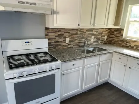 5210 Dieppe Street Houston TX 77033