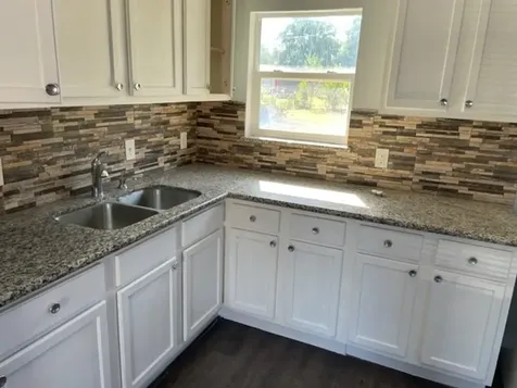 5210 Dieppe Street Houston TX 77033