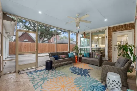 2436 Pebble Beach Drive League City TX 77573