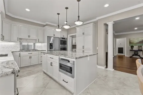 2436 Pebble Beach Drive League City TX 77573