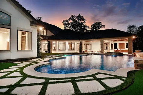 23 N Fazio Way The Woodlands TX 77389