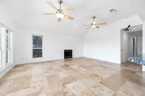 837 Marlin Street Bayou Vista TX 77563