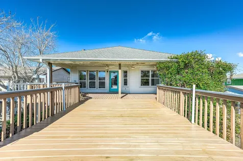 837 Marlin Street Bayou Vista TX 77563