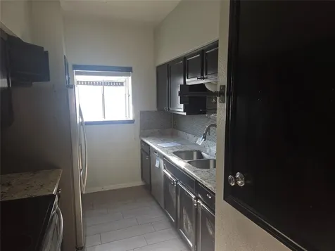 3780 Tanglewilde Street 501 Houston TX 77063