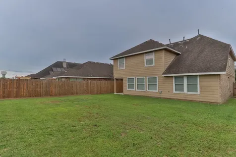 1110 Lasso Court Alvin TX 77511