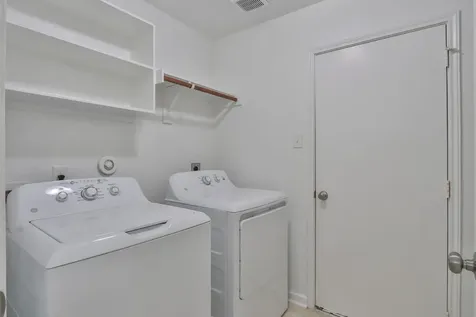 1110 Lasso Court Alvin TX 77511