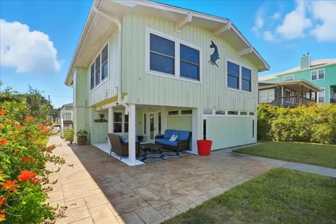 228 Starboard Avenue Rockport TX 78382