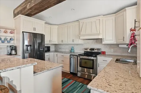 228 Starboard Avenue Rockport TX 78382