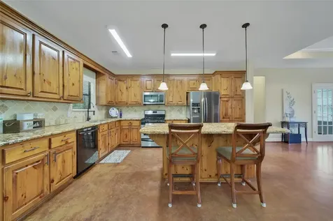 22100 Stone Creek Lane Montgomery TX 77316