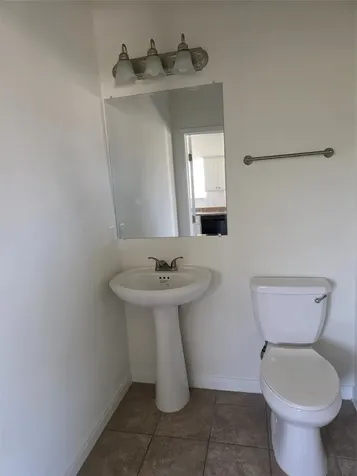 6303 White Oak Drive Hitchcock TX 77563
