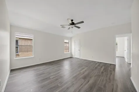 1318 Hawks Nest Drive Houston TX 77067