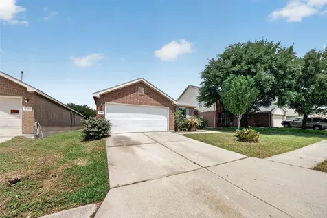 1318 Hawks Nest Drive Houston TX 77067