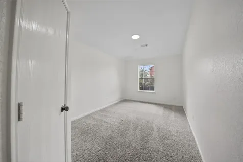 1318 Hawks Nest Drive Houston TX 77067