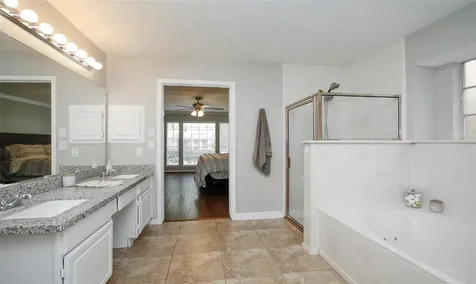 6819 Coral Ridge Road Houston TX 77069