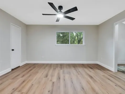 1023 Cragmore Drive Seabrook TX 77586