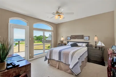 2668 E Bayshore Drive San Leon TX 77539