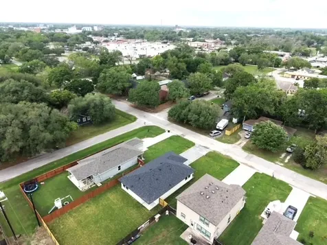 2904 5th Street Bay City TX 77414