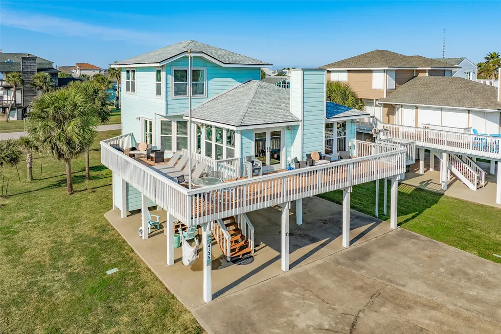 4125 Fiddler Crab Lane Galveston TX 77554