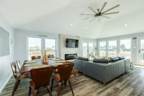 4125 Fiddler Crab Lane Galveston TX 77554