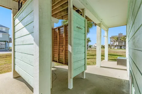 4125 Fiddler Crab Lane Galveston TX 77554