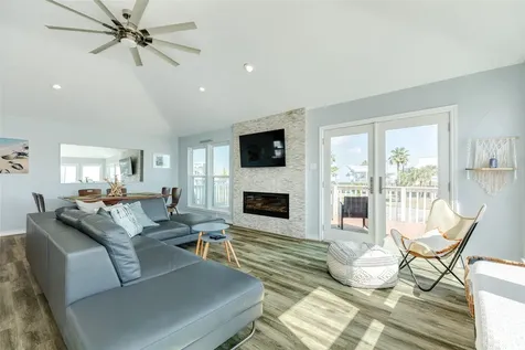 4125 Fiddler Crab Lane Galveston TX 77554