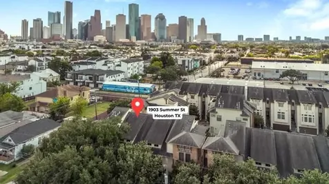 1903 Summer St Street Houston TX 77007