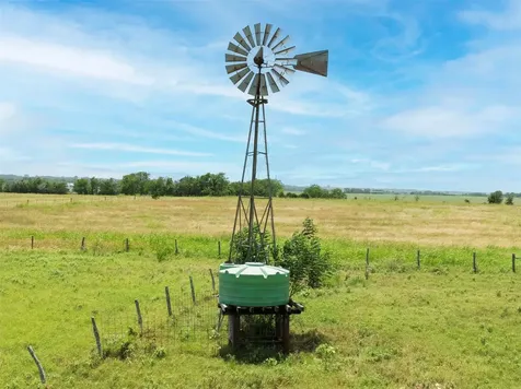 6446 Mensik Road Schulenburg TX 78956