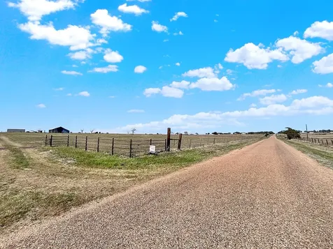 6446 Mensik Road Schulenburg TX 78956