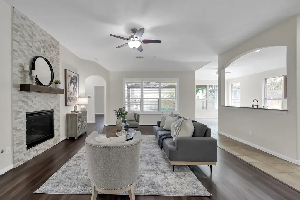 119 Winslow Hill Place Montgomery TX 77316