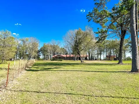 145 County Road 505 Fairfield TX 75840