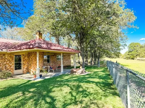 145 County Road 505 Fairfield TX 75840