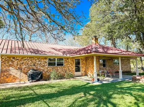 145 County Road 505 Fairfield TX 75840