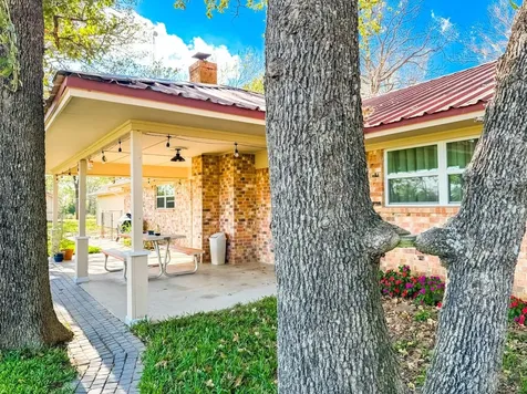 145 County Road 505 Fairfield TX 75840