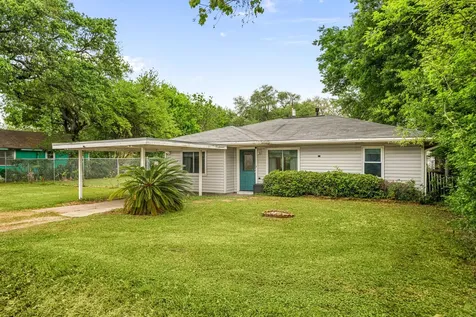 2312 6th Avenue N Texas City TX 77590