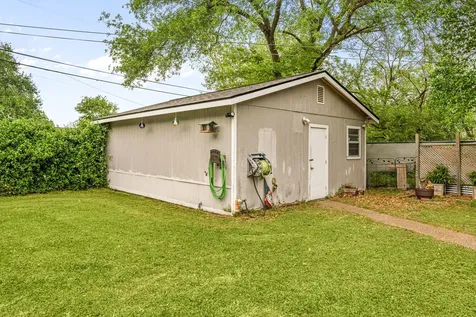2312 6th Avenue N Texas City TX 77590
